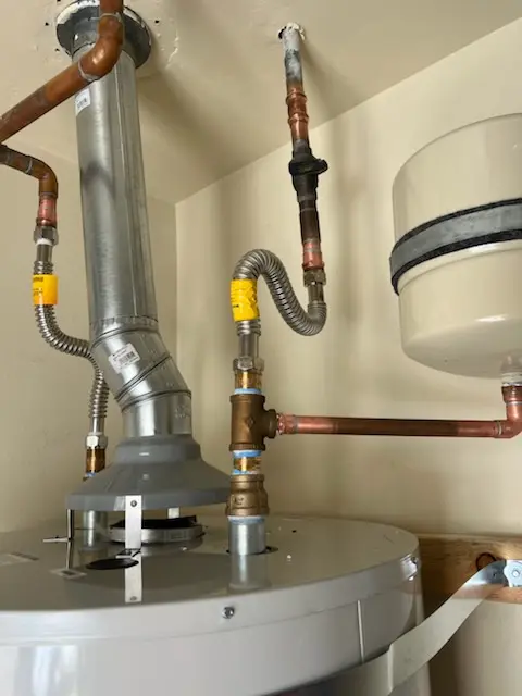 Water heater installation and plumbing repair in Reata North